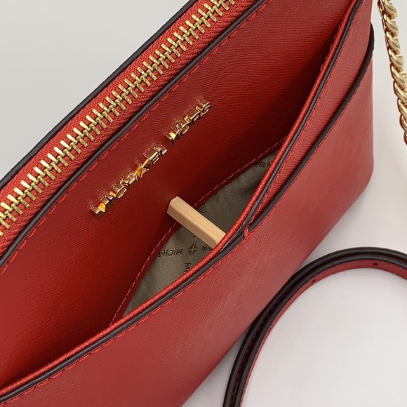 MICHAEL KORS
Jet Set Travel Medium Logo Dome Crossbody Bag FLAME COLOR - Picture 8 of 15